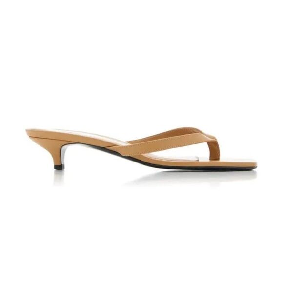 TOTEME Leather Flip Flop Kitten-Heel Sandals 40 - Picture 1 of 10